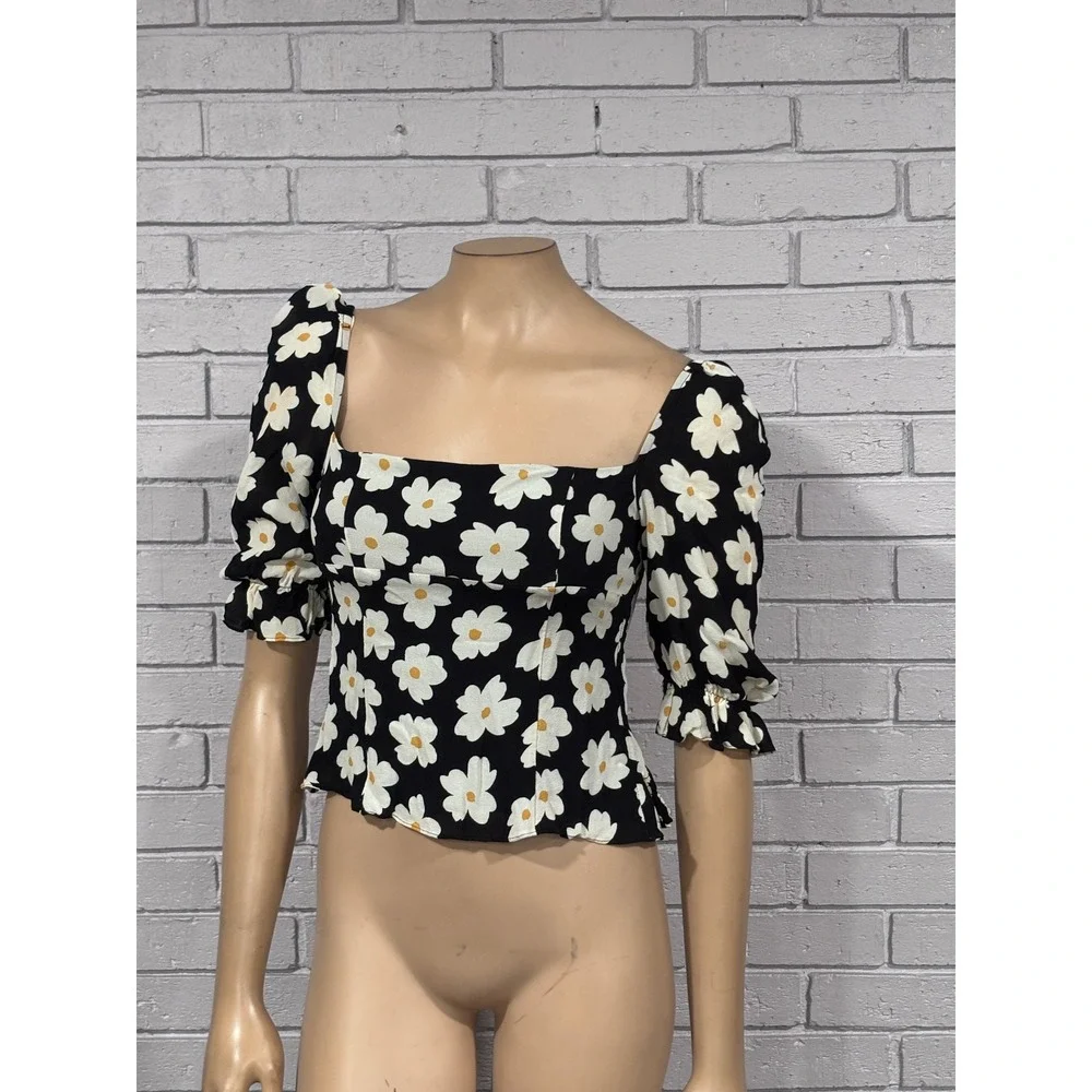 Reformation charming top